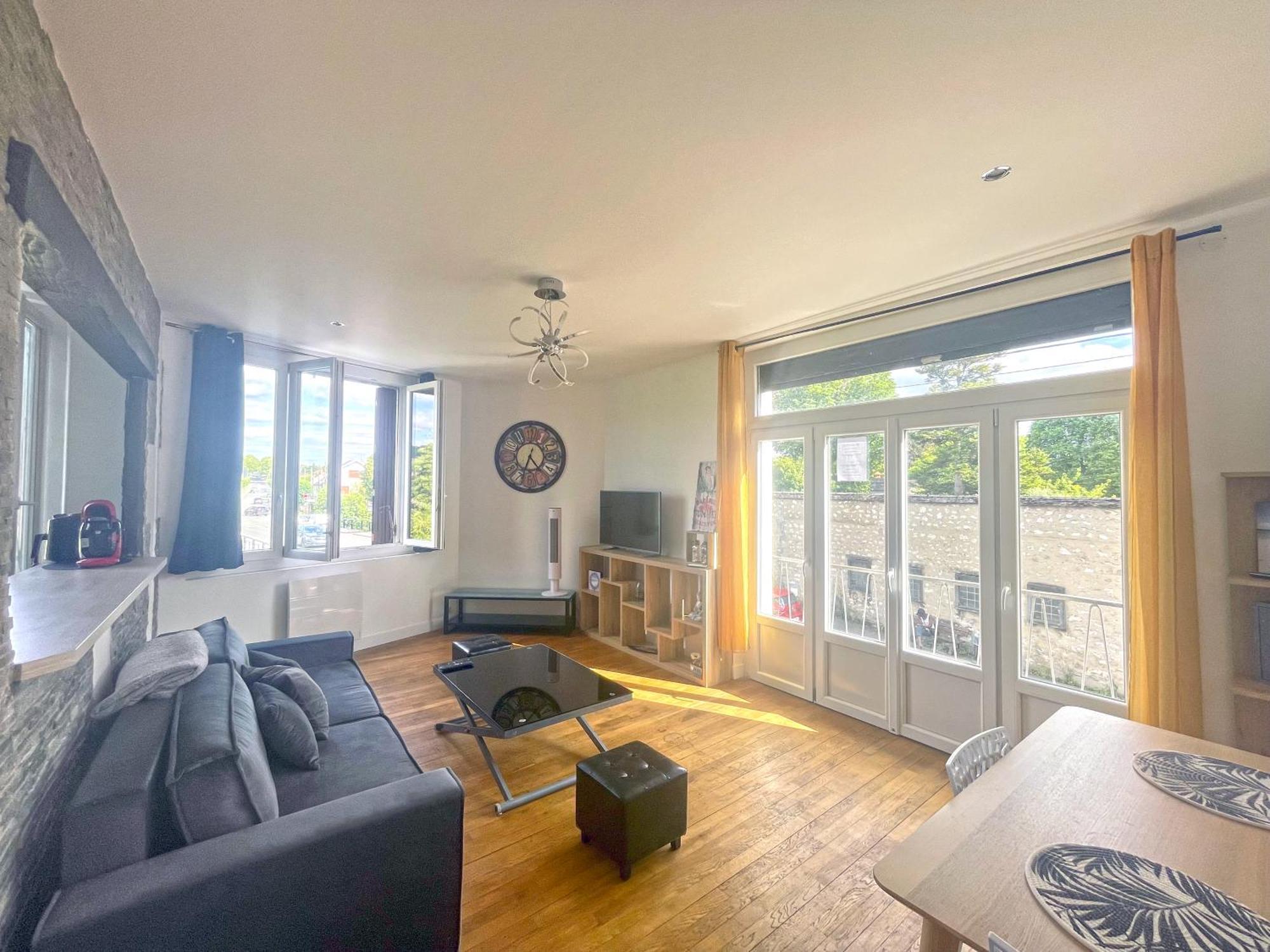 Grand T2 Renove - Bord Du Canal - Commerces A Pied Moret-sur-Loing Exterior foto